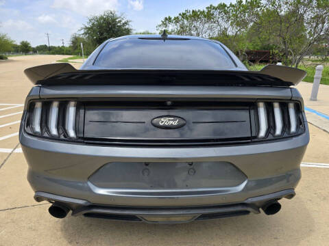 2021 Ford Mustang EcoBoost