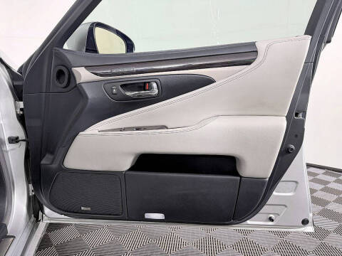 2014 Lexus LS 460
