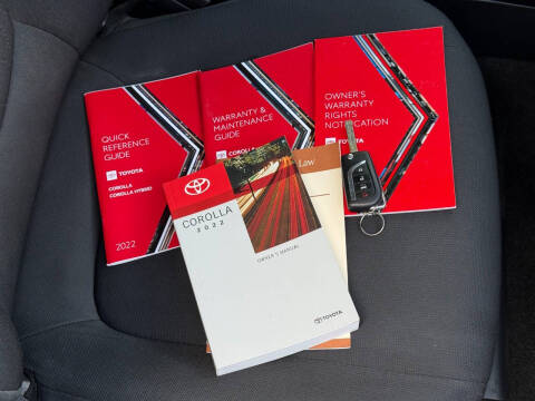 2022 Toyota Corolla LE