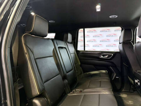 2024 GMC Yukon XL SLT