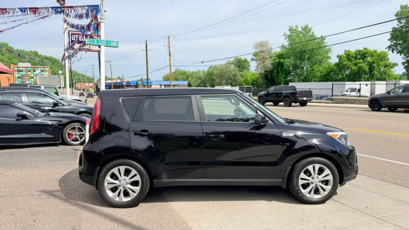 2016 Kia Soul +