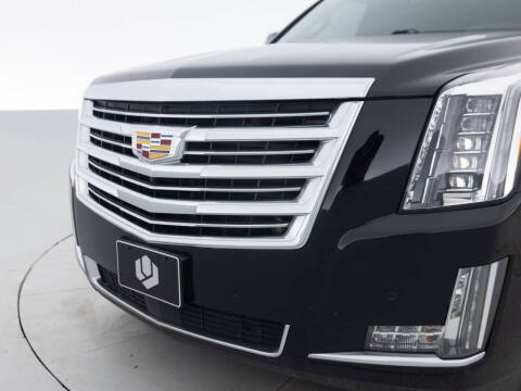 2017 Cadillac Escalade Platinum