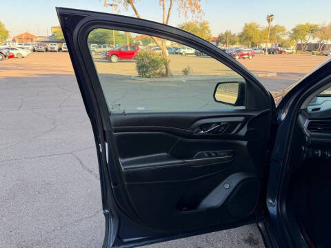 2019 GMC Acadia SLE-2