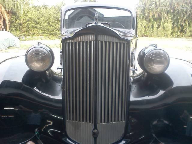 1937 Packard Super 8