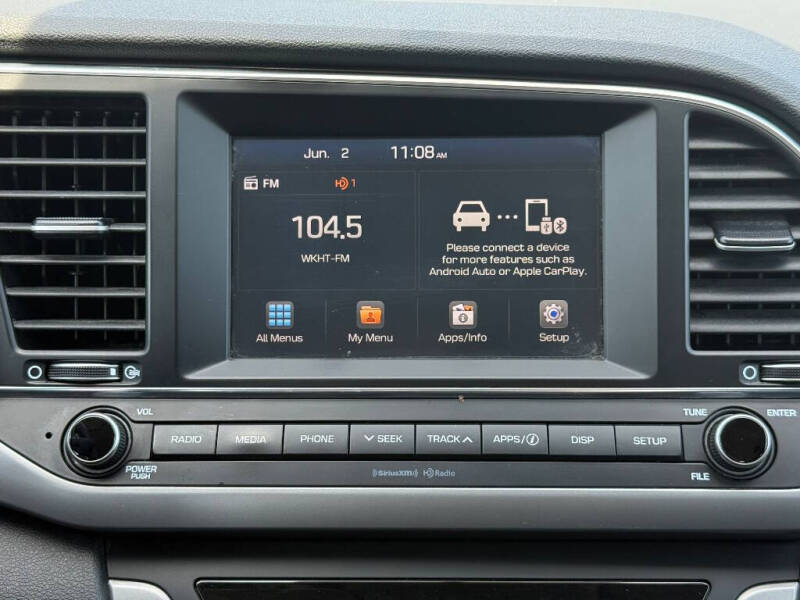 2018 Hyundai Elantra