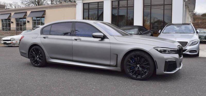 2022 BMW 7 Series M760i xDrive