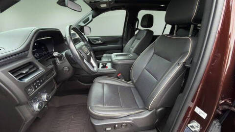 2022 GMC Yukon XL SLT