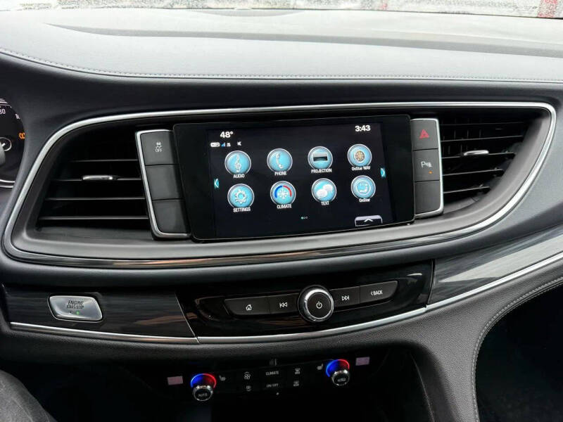 2018 Buick Enclave Essence