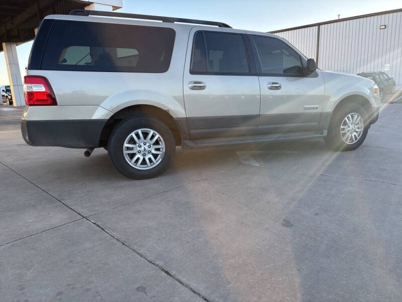 2007 Ford Expedition EL XLT
