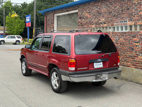 1999 Ford Explorer