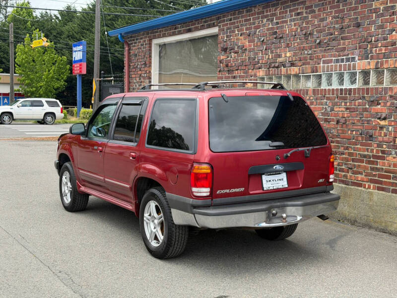 1999 Ford Explorer
