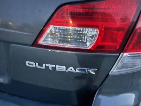2014 Subaru Outback 2.5i