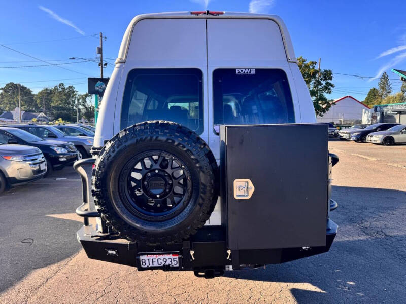 2009 Ford E-Series E-250