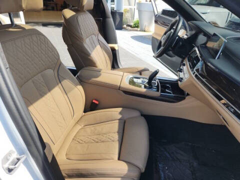 2022 BMW 7 Series 750i xDrive