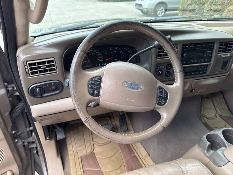 2004 Ford Excursion Limited