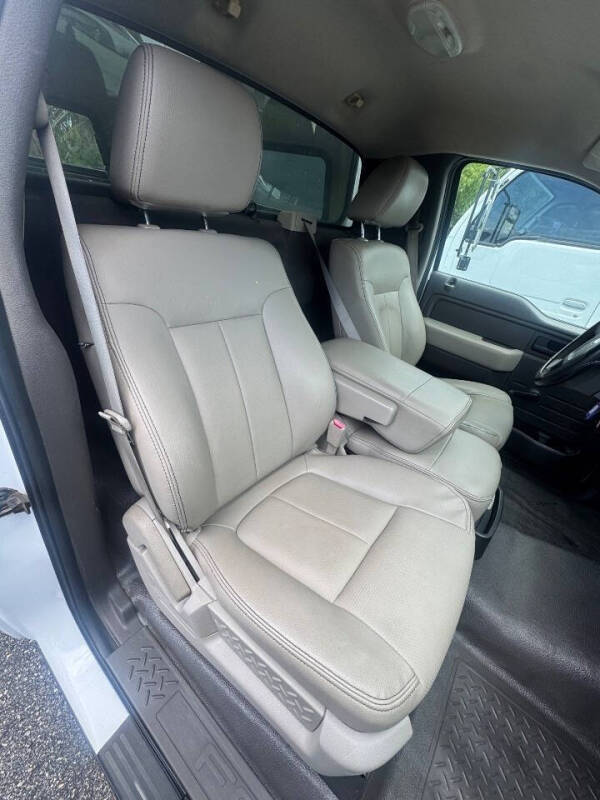 2009 Ford F-150 STX