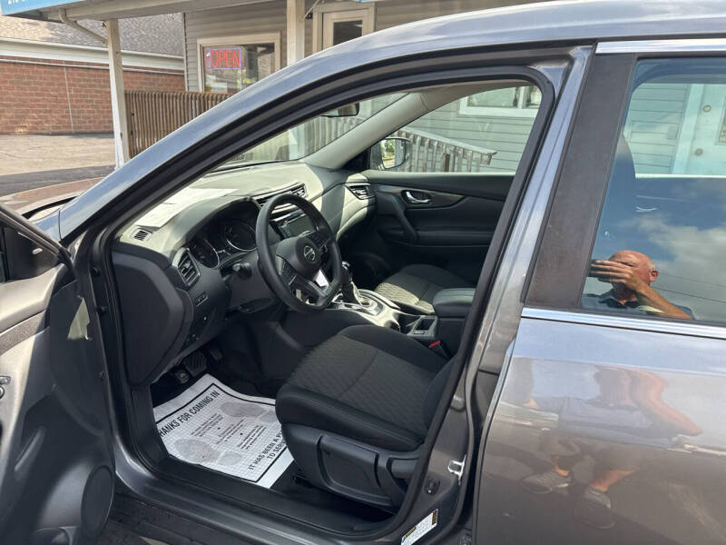 2018 Nissan Rogue S