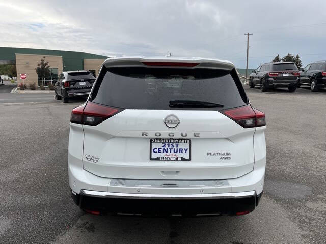 2024 Nissan Rogue Platinum