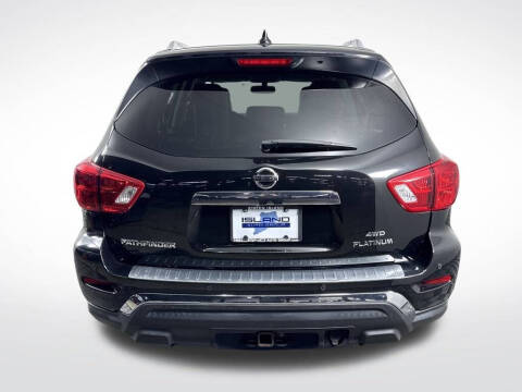 2020 Nissan Pathfinder Platinum