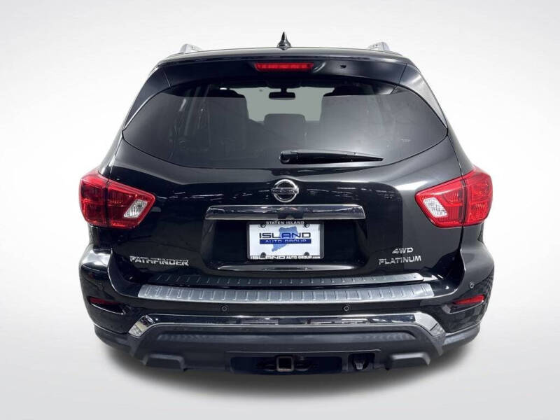 2020 Nissan Pathfinder Platinum