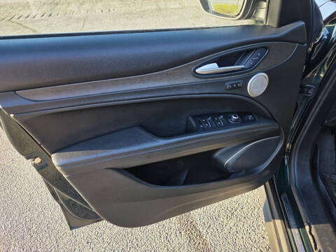 2018 Alfa Romeo Stelvio Ti