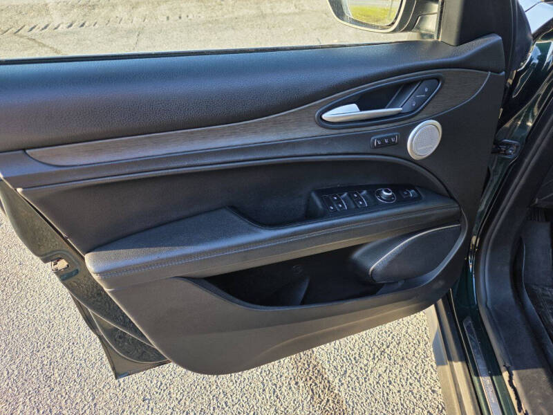 2018 Alfa Romeo Stelvio Ti