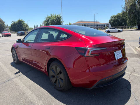 2025 Tesla Model 3 Long Range
