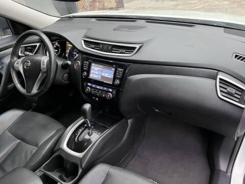 2015 Nissan Rogue SL