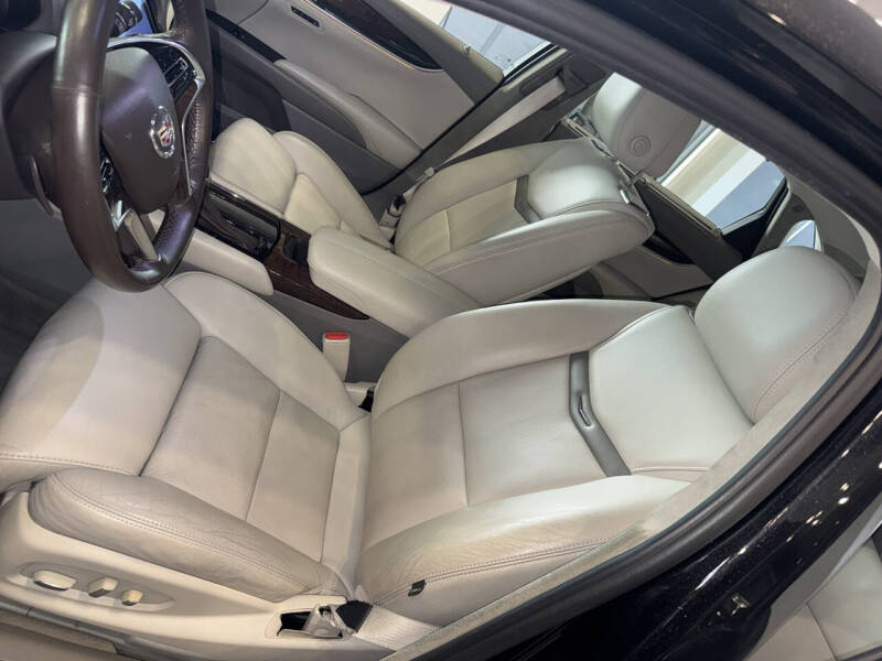 2014 Cadillac XTS Platinum Collection