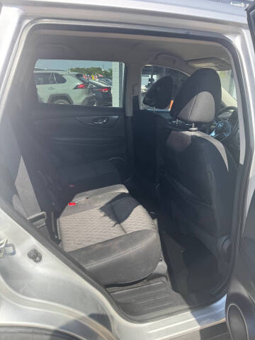 2018 Nissan Rogue S