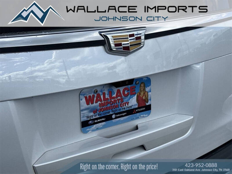 2020 Cadillac Escalade Luxury's photo