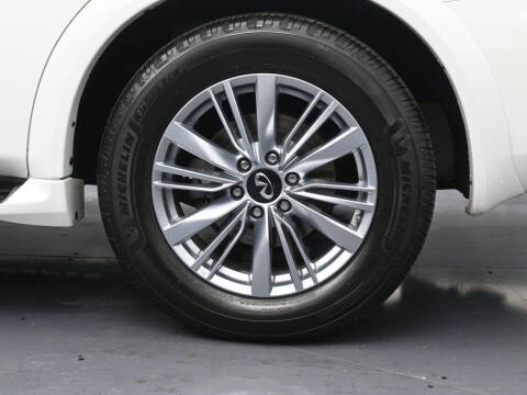 2020 Infiniti QX80 Luxe