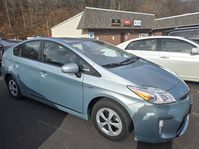 2012 Toyota Prius Two's photo