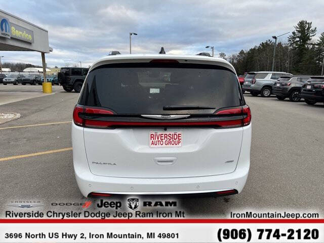 2026 Chrysler Pacifica Pinnacle