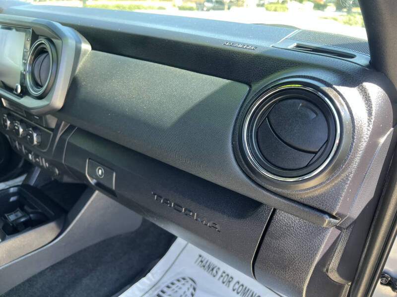 2021 Toyota Tacoma TRD Sport