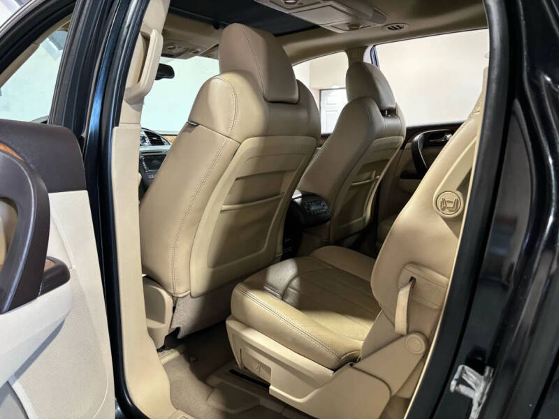 2011 Buick Enclave CXL-2