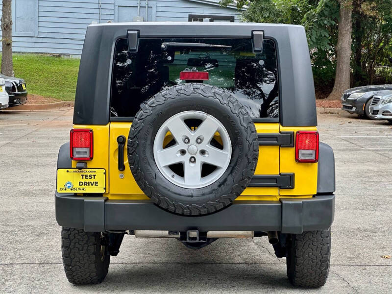 2008 Jeep Wrangler Unlimited X photo 2