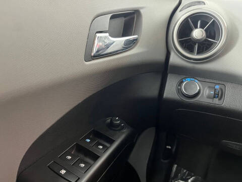 2013 Chevrolet Sonic LT Auto