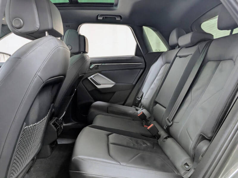 2020 Audi Q3 quattro S line Prem Plus 45 TFSI