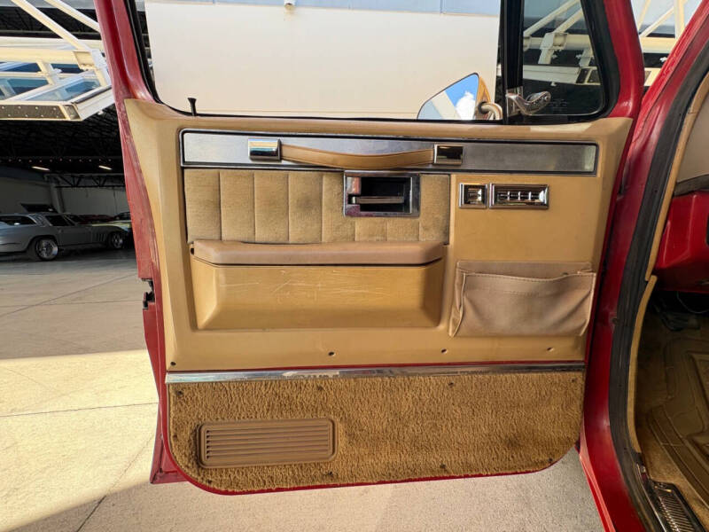 1986 GMC Suburban C1500