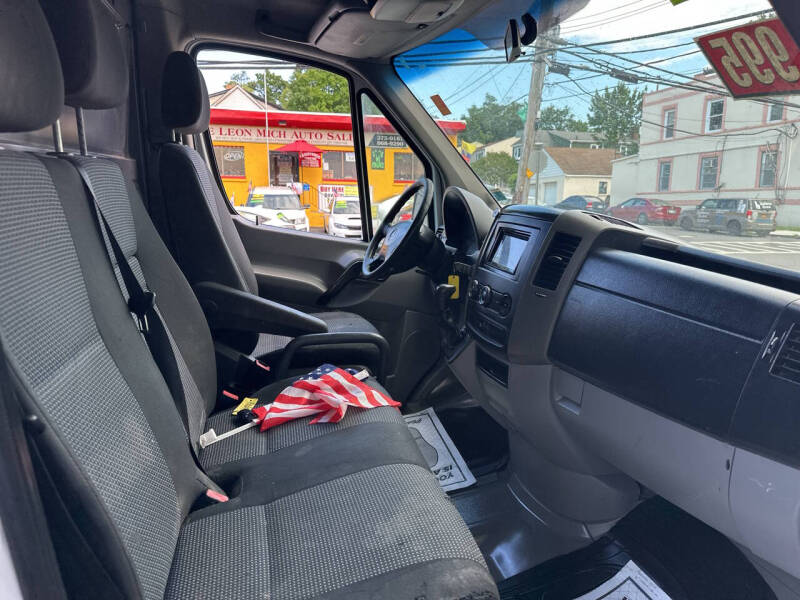 2011 Mercedes-Benz Sprinter 2500