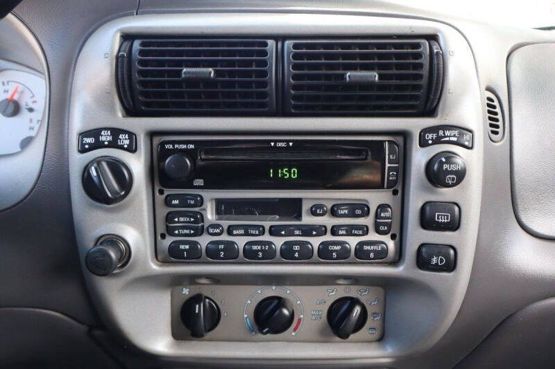 2001 Ford Explorer Sport