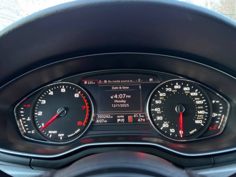 2017 Audi A4 2.0T quattro Premium