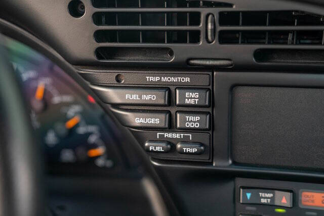 1996 Chevrolet Corvette 23