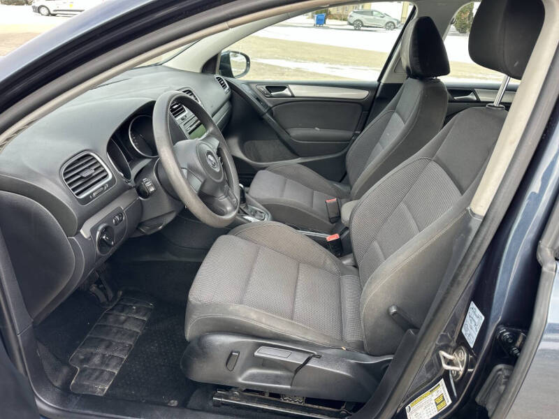 2014 Volkswagen Golf 2.5L PZEV