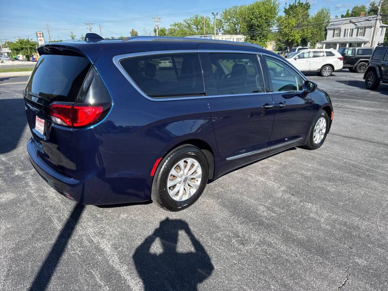 2018 Chrysler Pacifica Touring L