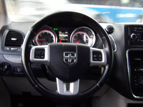 2012 Dodge Grand Caravan Crew