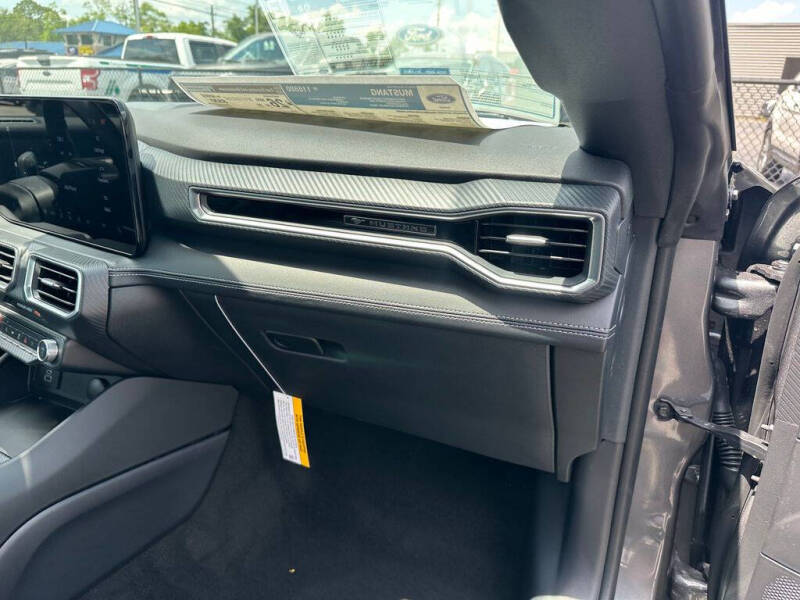 2025 Ford Mustang EcoBoost Premium