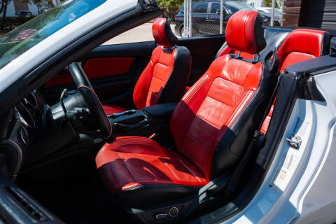 2016 Ford Mustang EcoBoost Premium