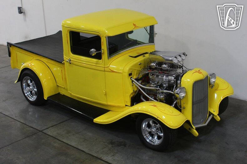 1932 Ford F-100